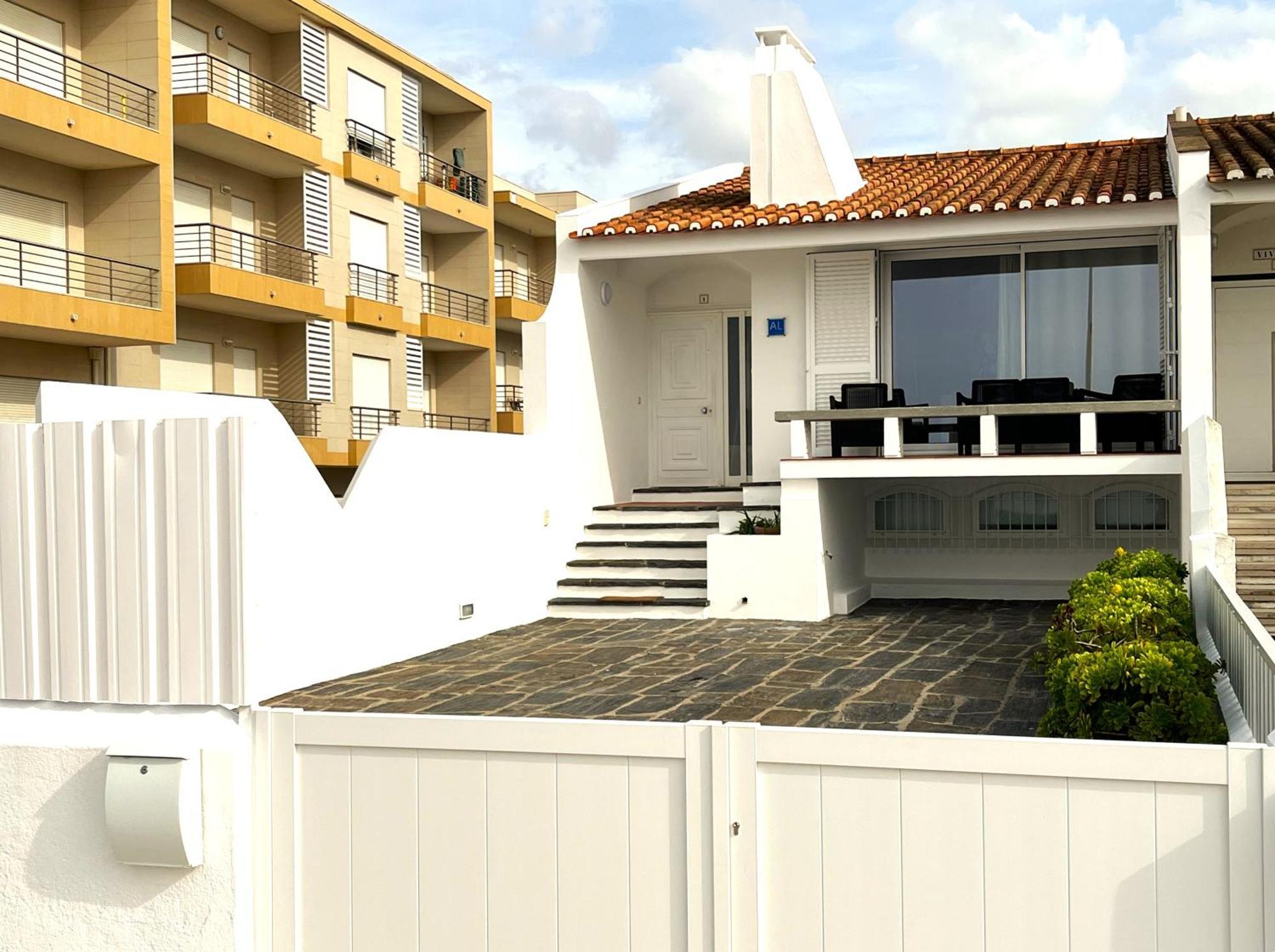 Villa Casa Do Mar -Sea House Nazaré Exterior foto